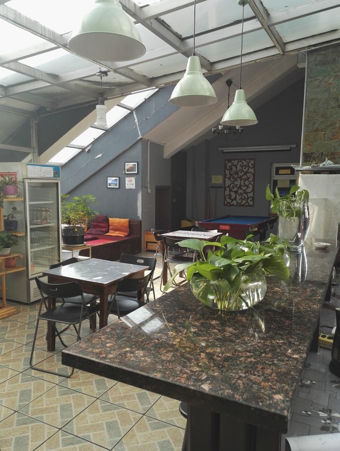 Lete Hostel Xining Eksteriør bilde